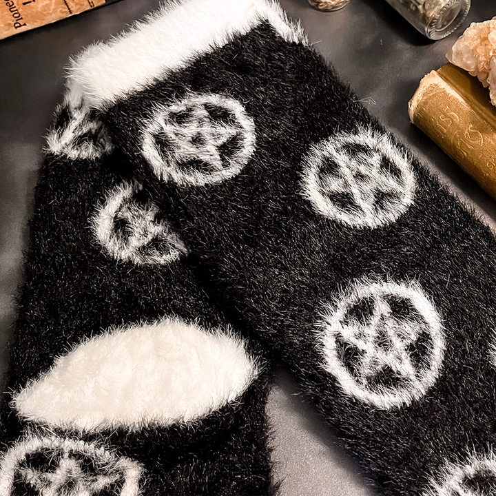 Fuzzy black and white pentagram socks 